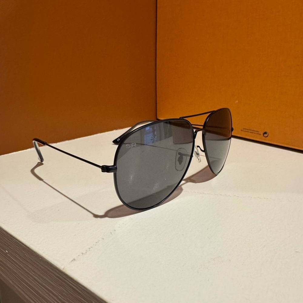 Black aviators - Picture 3 of 3